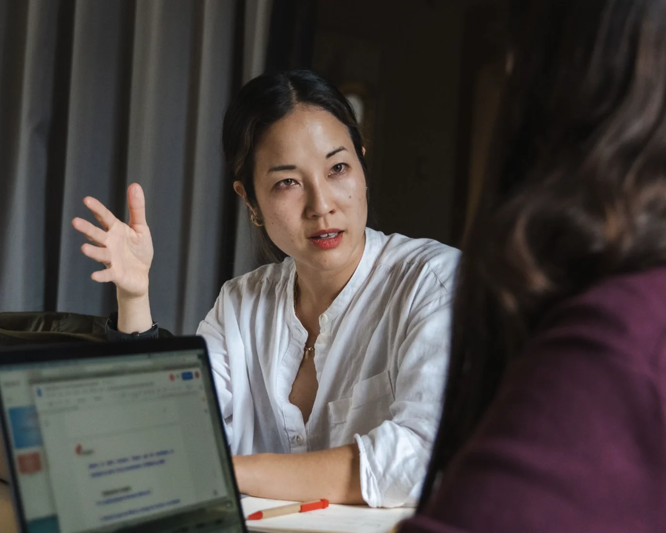 Student practicing conversation during the Miami bootcamp